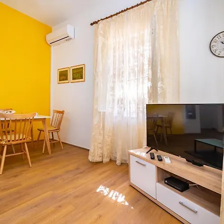 History Center * 扎达尔