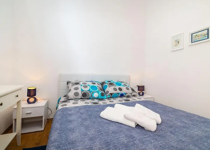 History Center Διαμέρισμα *